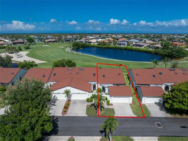 3-Bedroom 2-Bath 2-Car Garage Villa Overlooking The Lake And Golf Course