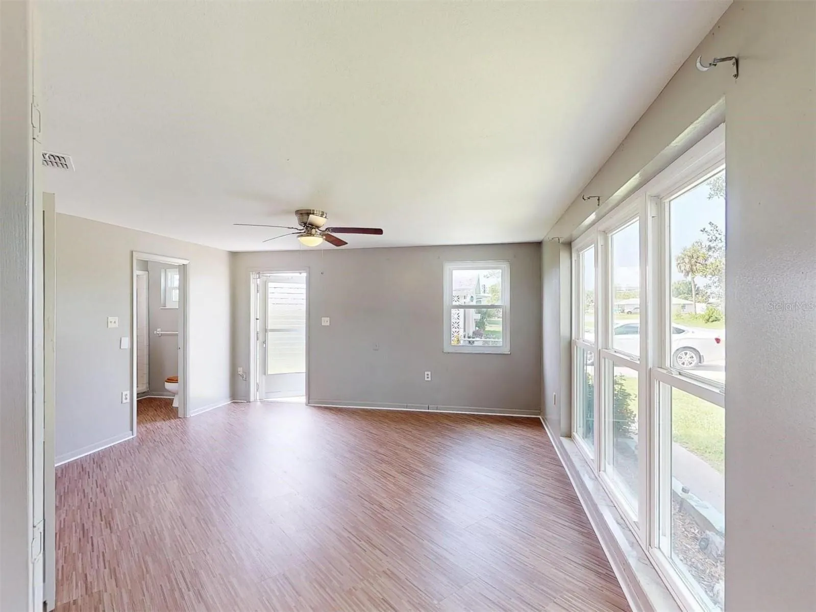 2nd Primary bedroom