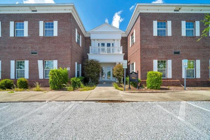 Medical Condo in Charleston Place