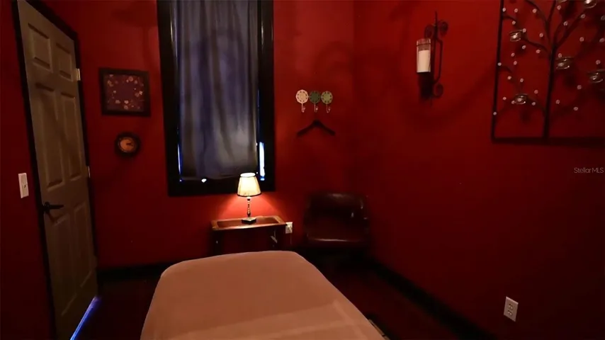 1170