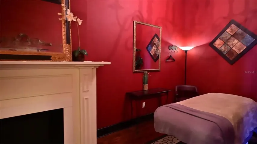 1170