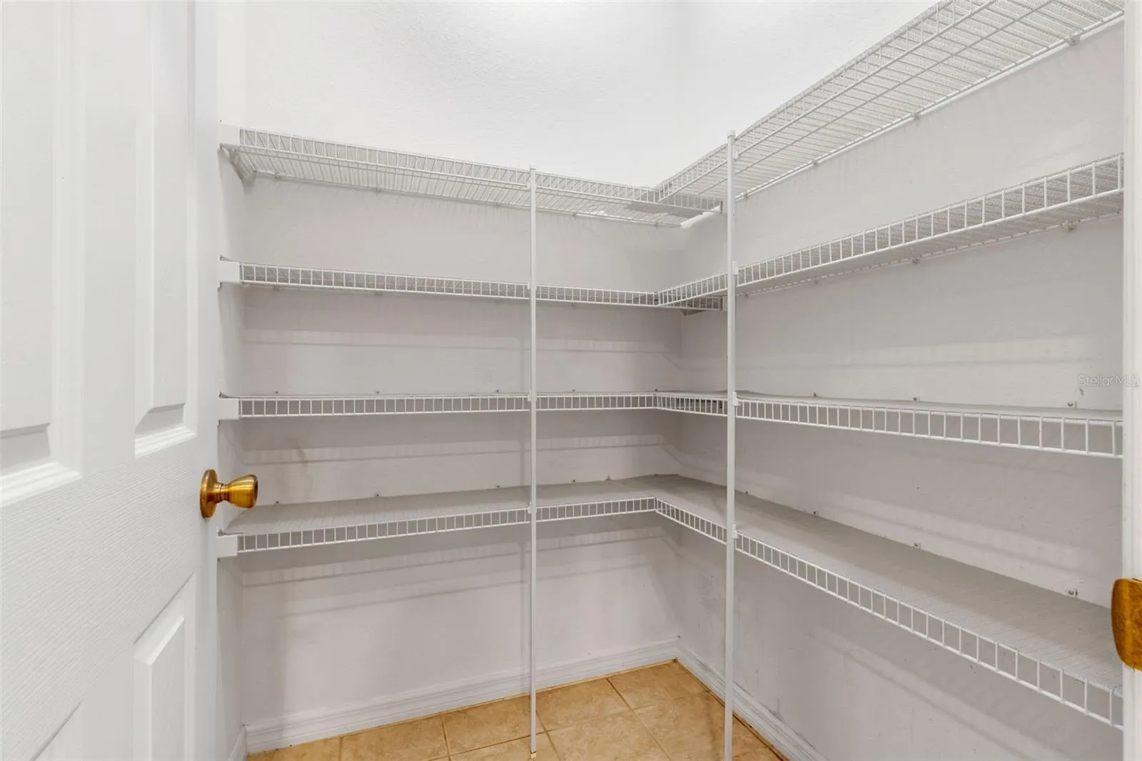 Walk In Kitchen Pantry