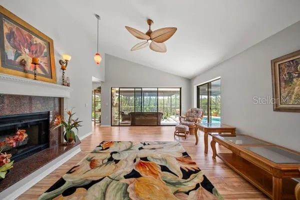 Living area w/fireplace