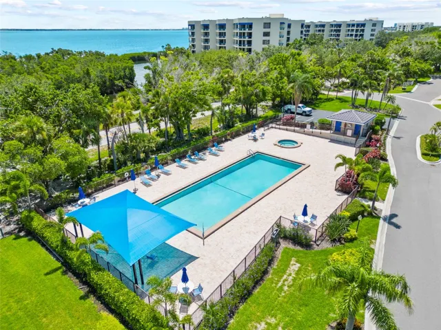 Community pool
