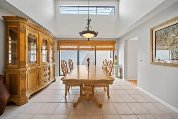 Formal dining room