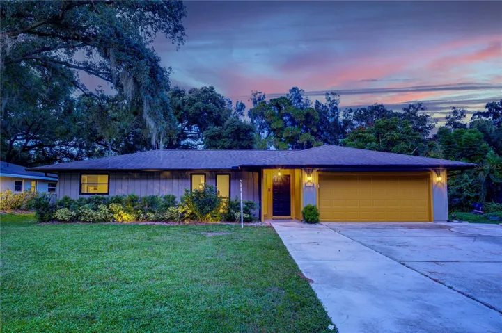 2239 Wells Ave, Sarasota, Florida 34232, 3 Bedrooms Bedrooms, ,2 BathroomsBathrooms,Residential Lease,For Rent,WELLS,A4656645