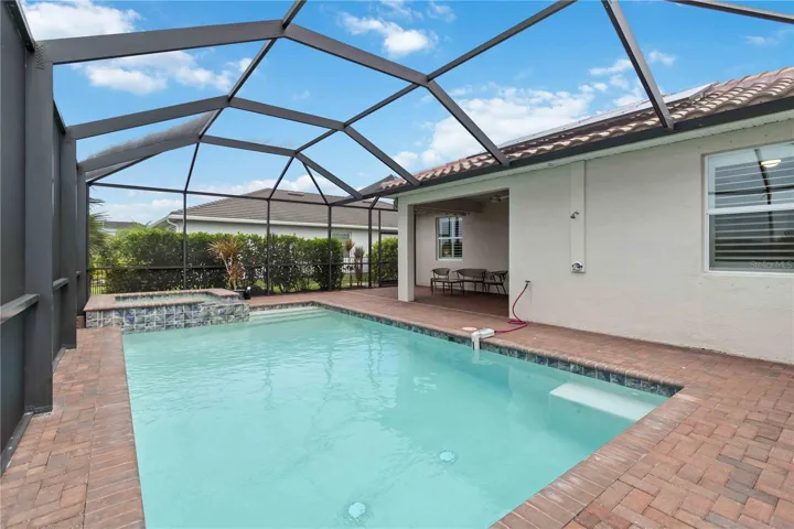 pool & spa
