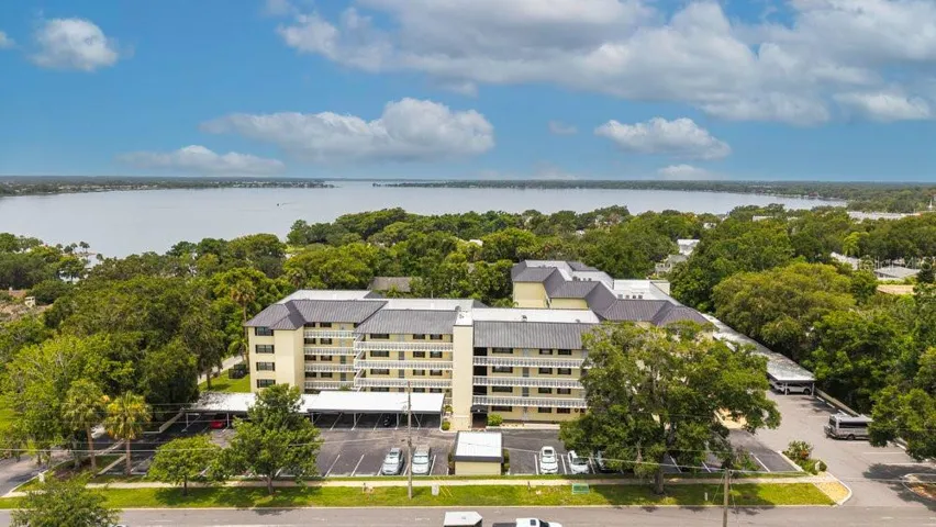 Front see covered parking and proximity to Lake Dora