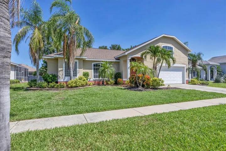 815 Greenview Dr, Apollo Beach, Florida 33572, 3 Bedrooms Bedrooms, ,3 BathroomsBathrooms,Residential,For Sale,GREENVIEW,A4656965