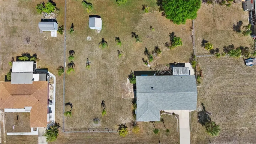 20430 Edgewater on Double Lot