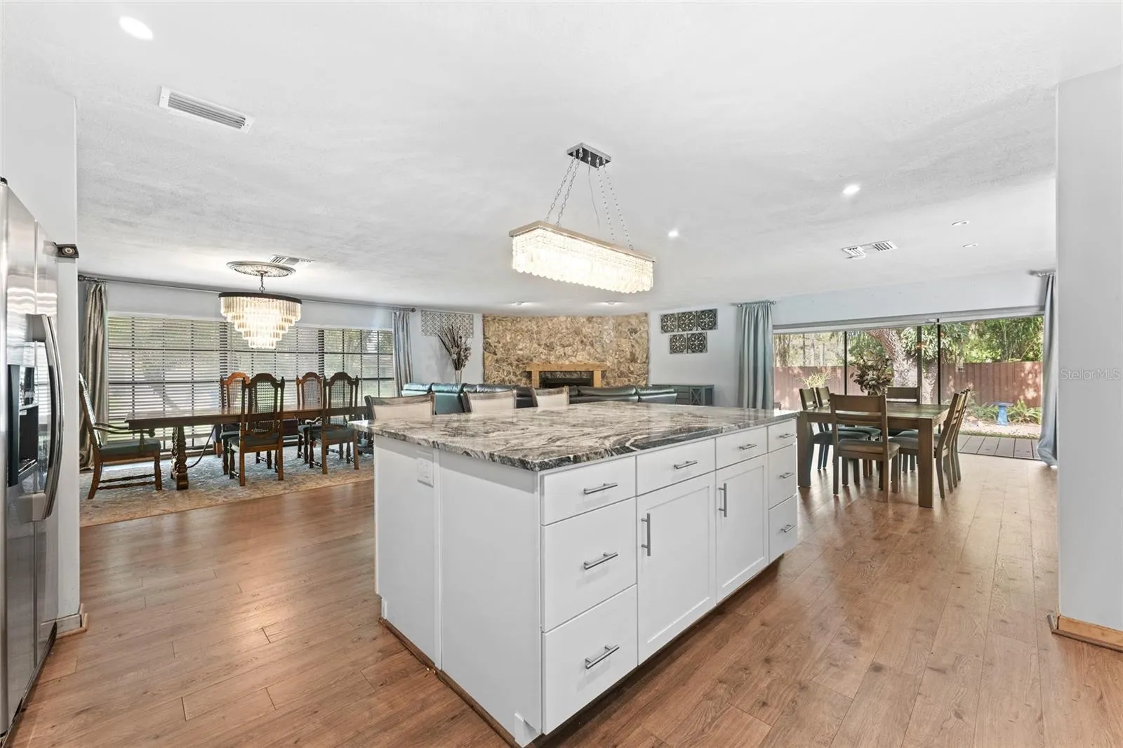 Alternative view of the Kitchen.