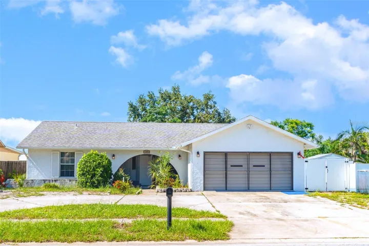 3805 Sandpointe Dr, Bradenton, Florida 34205, 3 Bedrooms Bedrooms, ,2 BathroomsBathrooms,Residential,For Sale,SANDPOINTE,A4657134