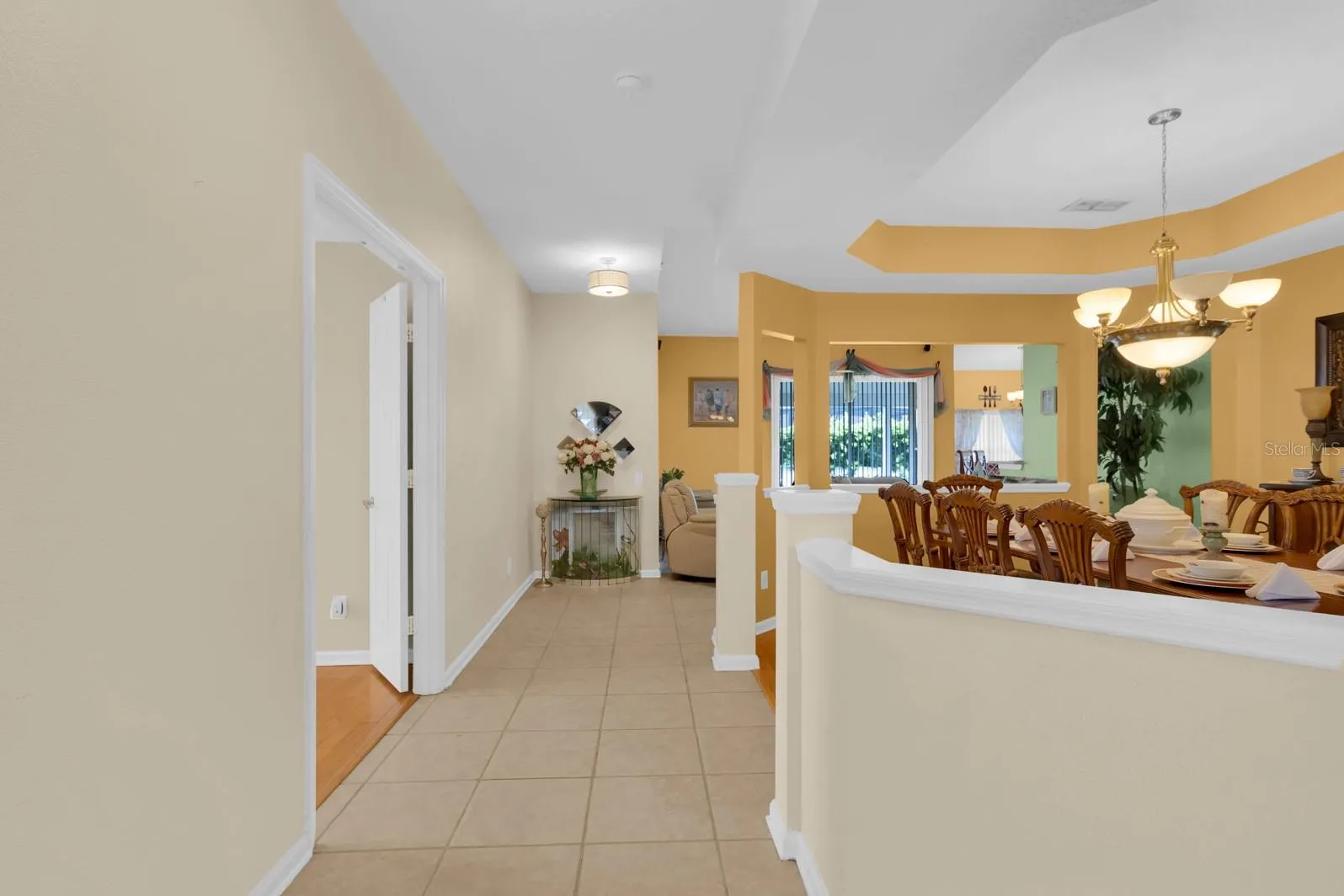 651 Regina Cir, Oakland, Florida 34787, 4 Bedrooms Bedrooms, ,3 BathroomsBathrooms,Residential,For Sale,REGINA,S5129810