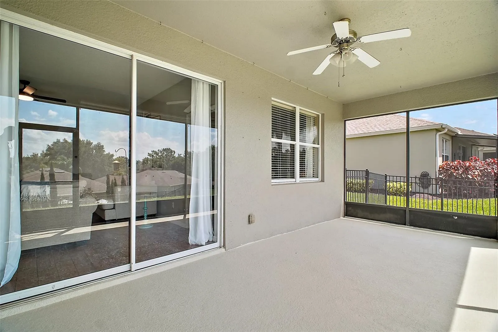 5116 Tempic Dr, Mount Dora, Florida 32757, 3 Bedrooms Bedrooms, ,2 BathroomsBathrooms,Residential,For Sale,TEMPIC,O6322264