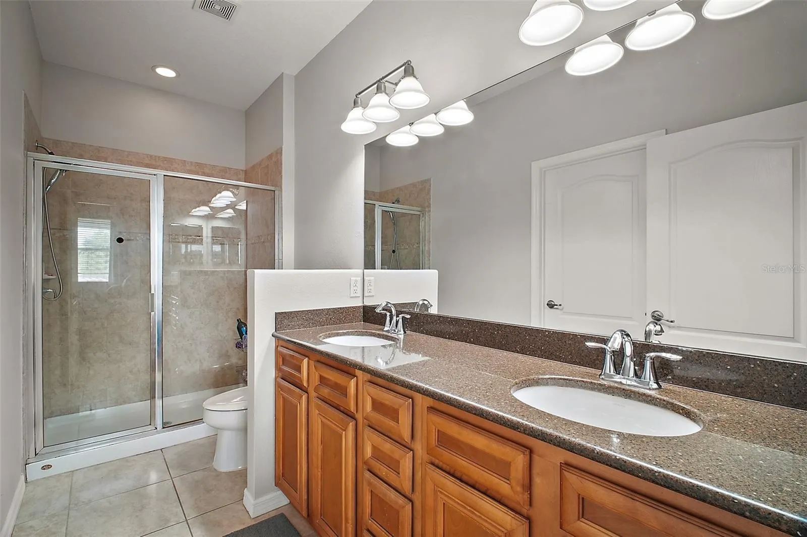 5116 Tempic Dr, Mount Dora, Florida 32757, 3 Bedrooms Bedrooms, ,2 BathroomsBathrooms,Residential,For Sale,TEMPIC,O6322264