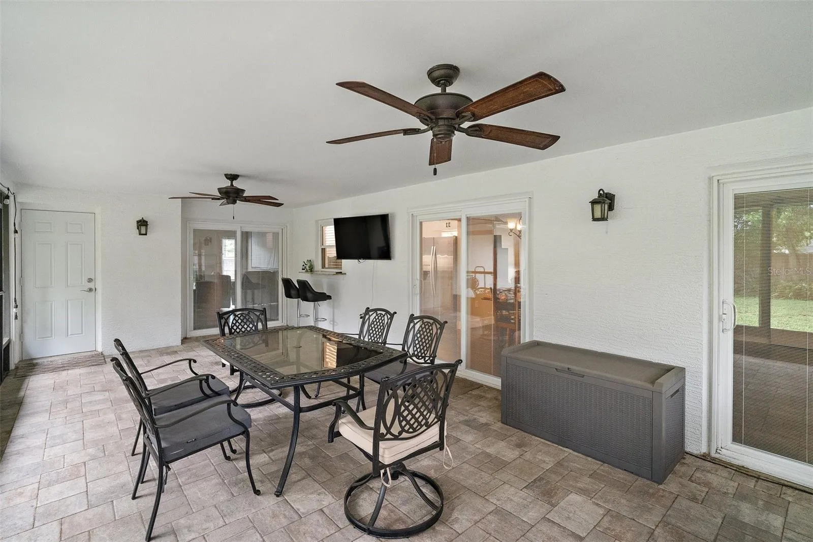 3990 Wood Dr, Mount Dora, Florida 32757, 3 Bedrooms Bedrooms, ,2 BathroomsBathrooms,Residential,For Sale,WOOD,G5098912