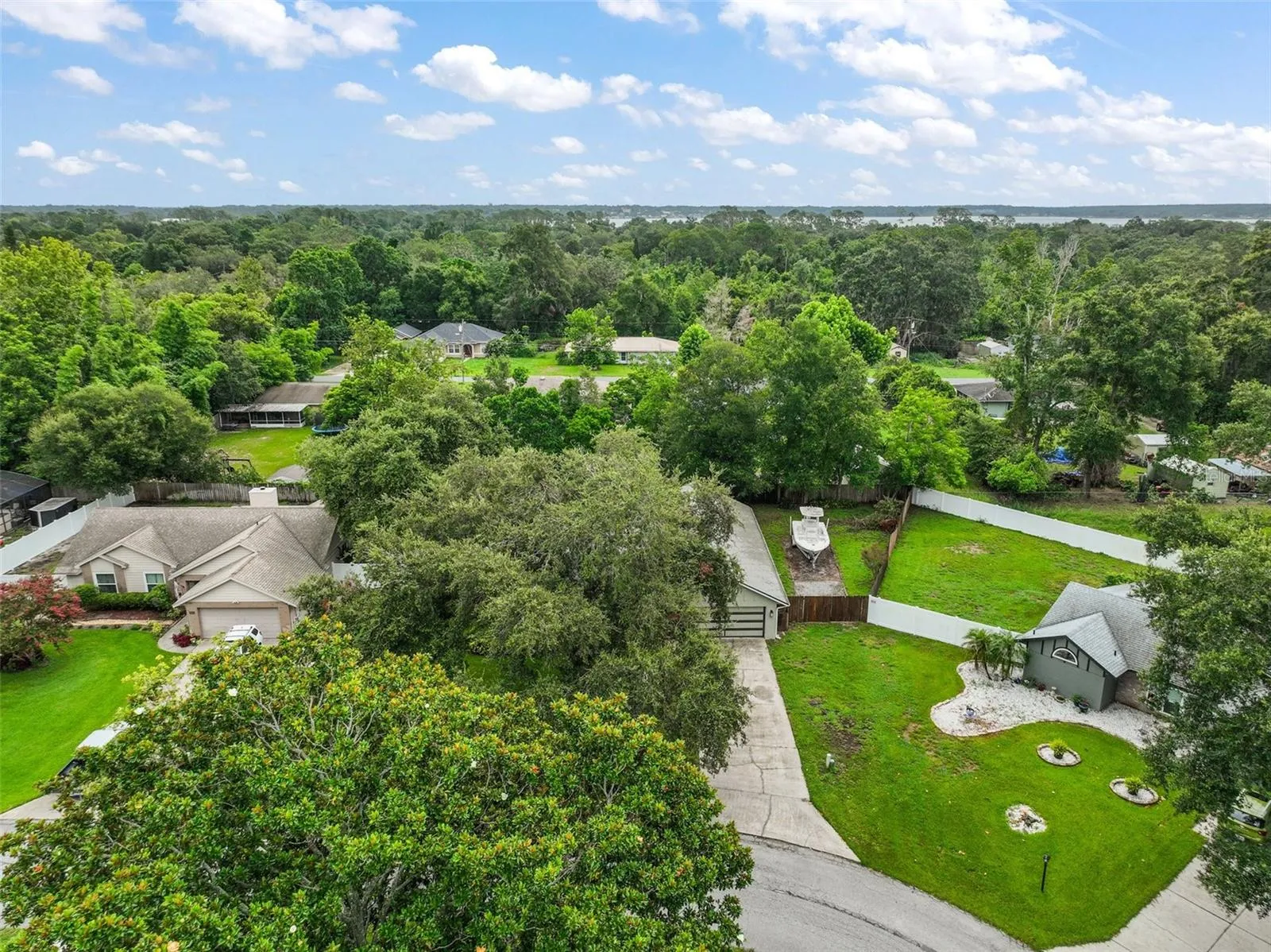 3990 Wood Dr, Mount Dora, Florida 32757, 3 Bedrooms Bedrooms, ,2 BathroomsBathrooms,Residential,For Sale,WOOD,G5098912