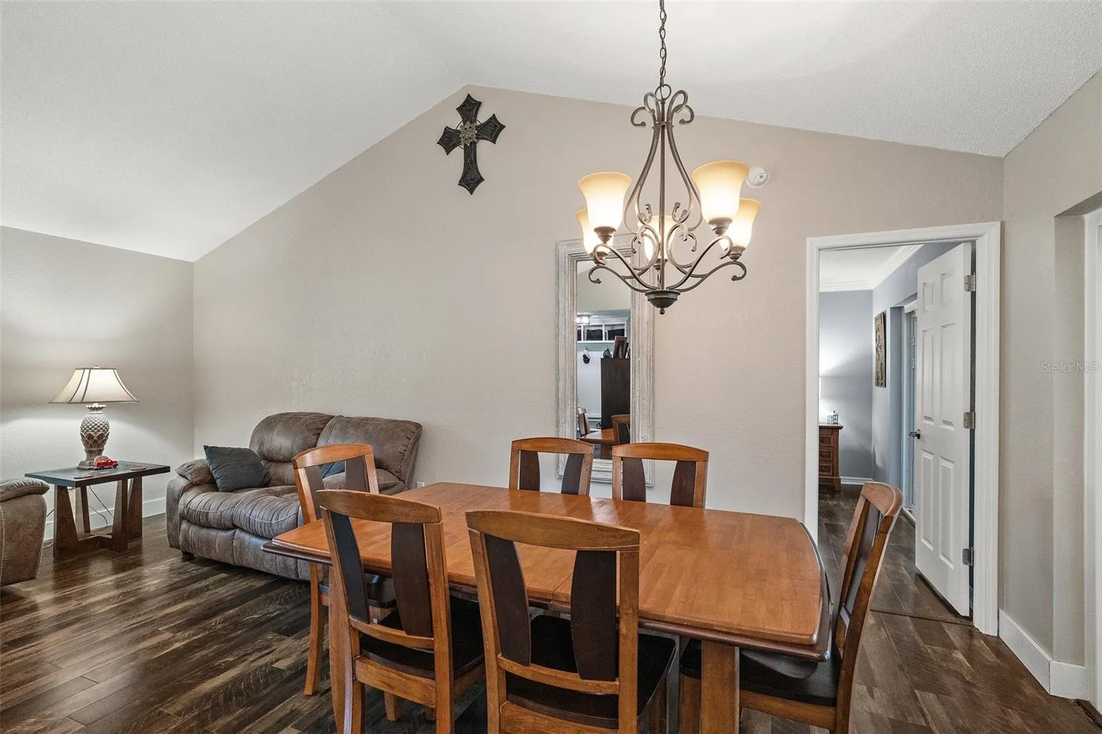 3990 Wood Dr, Mount Dora, Florida 32757, 3 Bedrooms Bedrooms, ,2 BathroomsBathrooms,Residential,For Sale,WOOD,G5098912