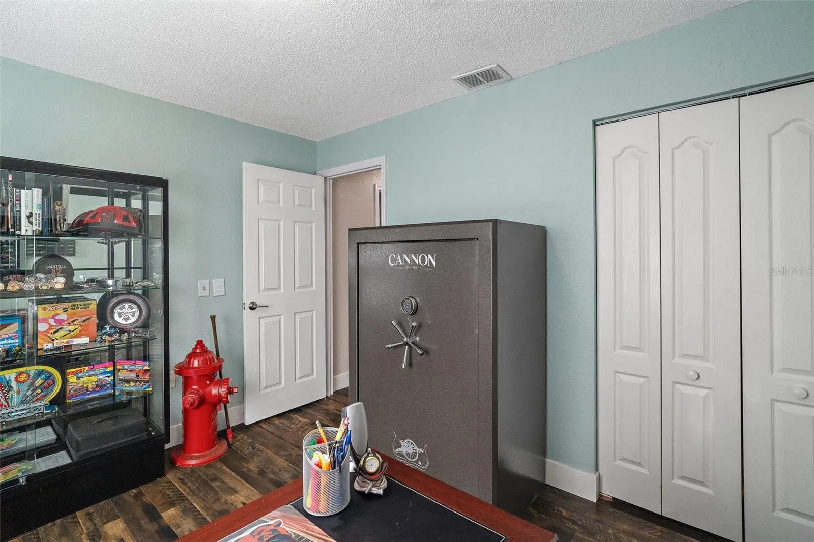 3990 Wood Dr, Mount Dora, Florida 32757, 3 Bedrooms Bedrooms, ,2 BathroomsBathrooms,Residential,For Sale,WOOD,G5098912