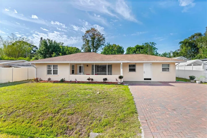 2108 Outer Dr, Sarasota, Florida 34231, 3 Bedrooms Bedrooms, ,2 BathroomsBathrooms,Residential Lease,For Rent,OUTER,A4657304