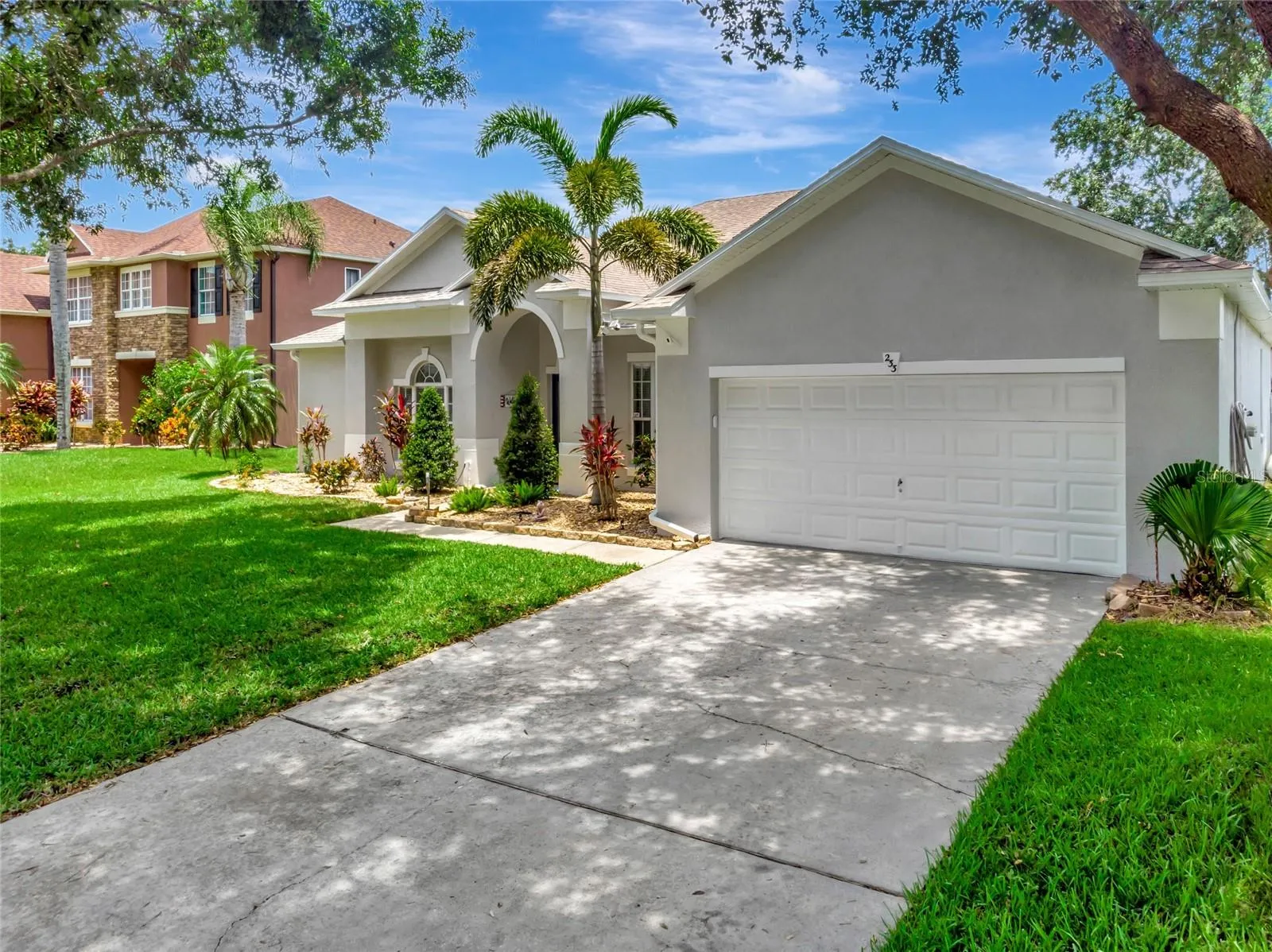 233 Largovista Dr, Oakland, Florida 34787, 4 Bedrooms Bedrooms, ,2 BathroomsBathrooms,Residential,For Sale,LARGOVISTA,G5098968