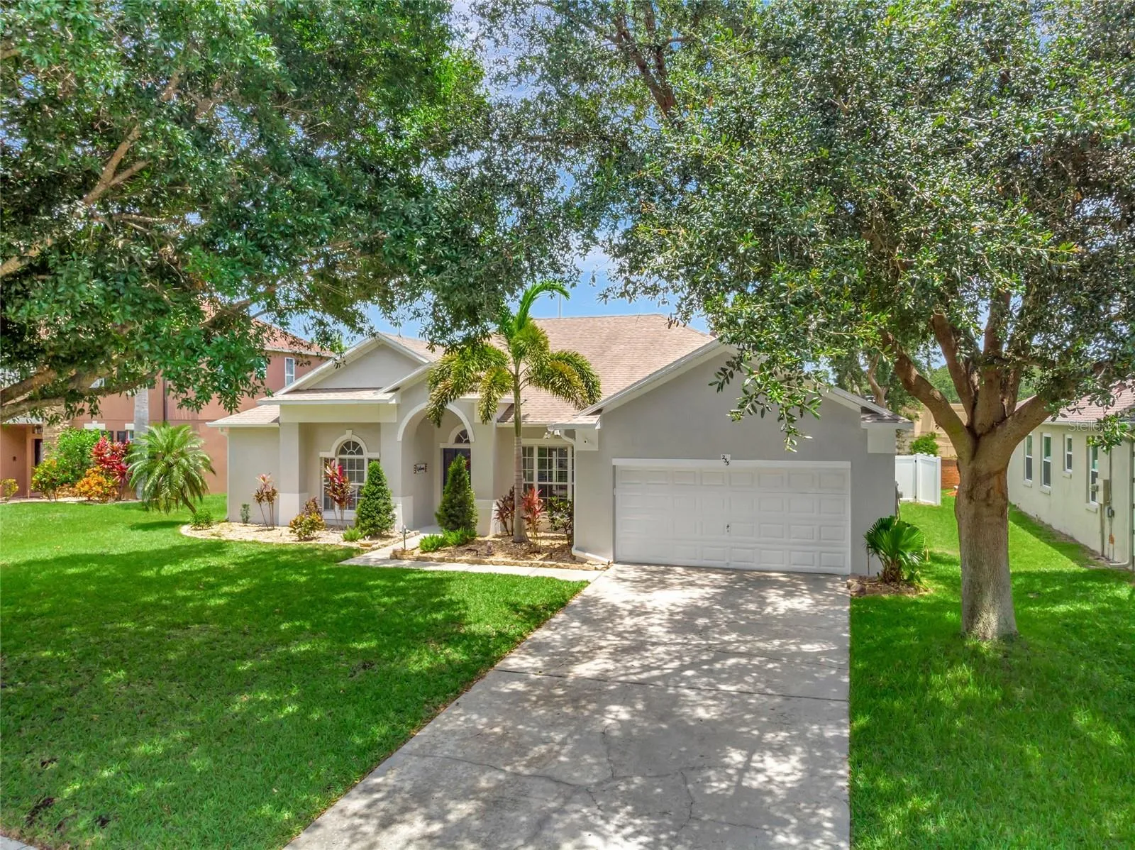 233 Largovista Dr, Oakland, Florida 34787, 4 Bedrooms Bedrooms, ,2 BathroomsBathrooms,Residential,For Sale,LARGOVISTA,G5098968