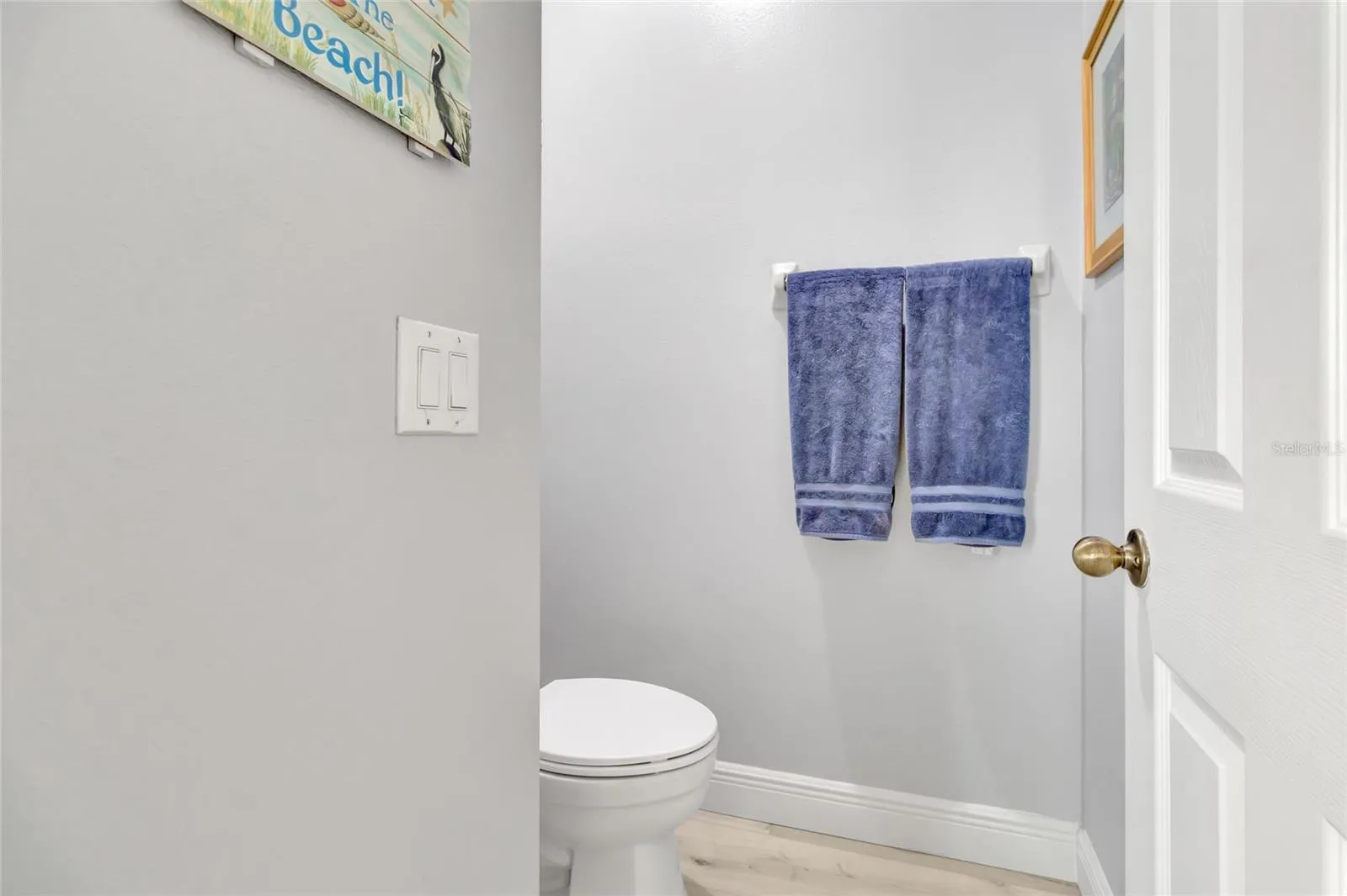 233 Largovista Dr, Oakland, Florida 34787, 4 Bedrooms Bedrooms, ,2 BathroomsBathrooms,Residential,For Sale,LARGOVISTA,G5098968