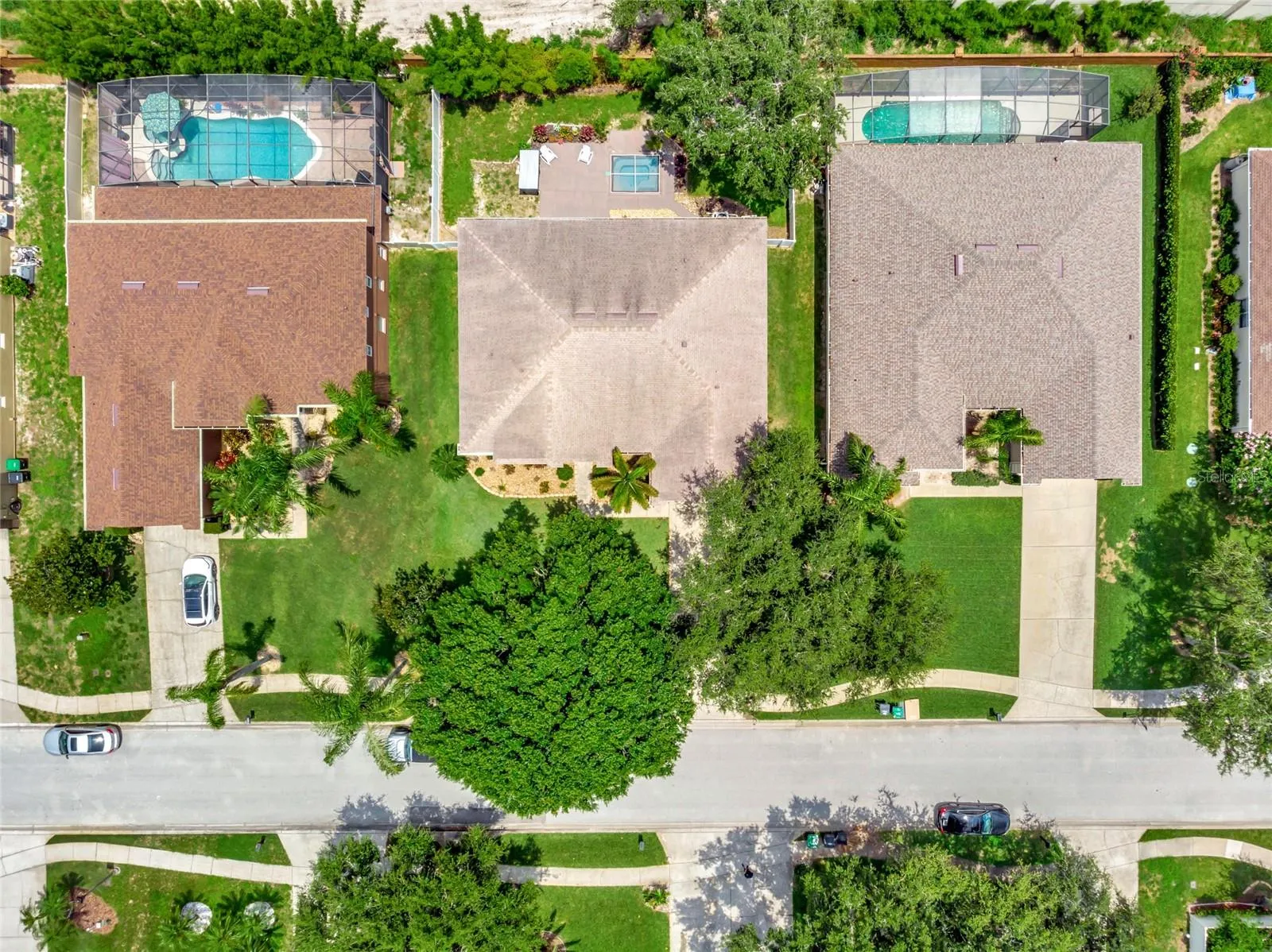 233 Largovista Dr, Oakland, Florida 34787, 4 Bedrooms Bedrooms, ,2 BathroomsBathrooms,Residential,For Sale,LARGOVISTA,G5098968