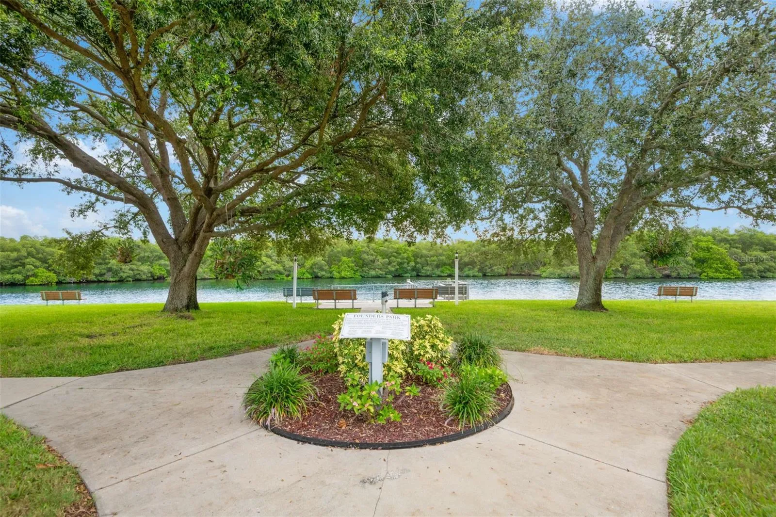 Community waterfront park