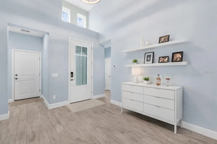 Entry way