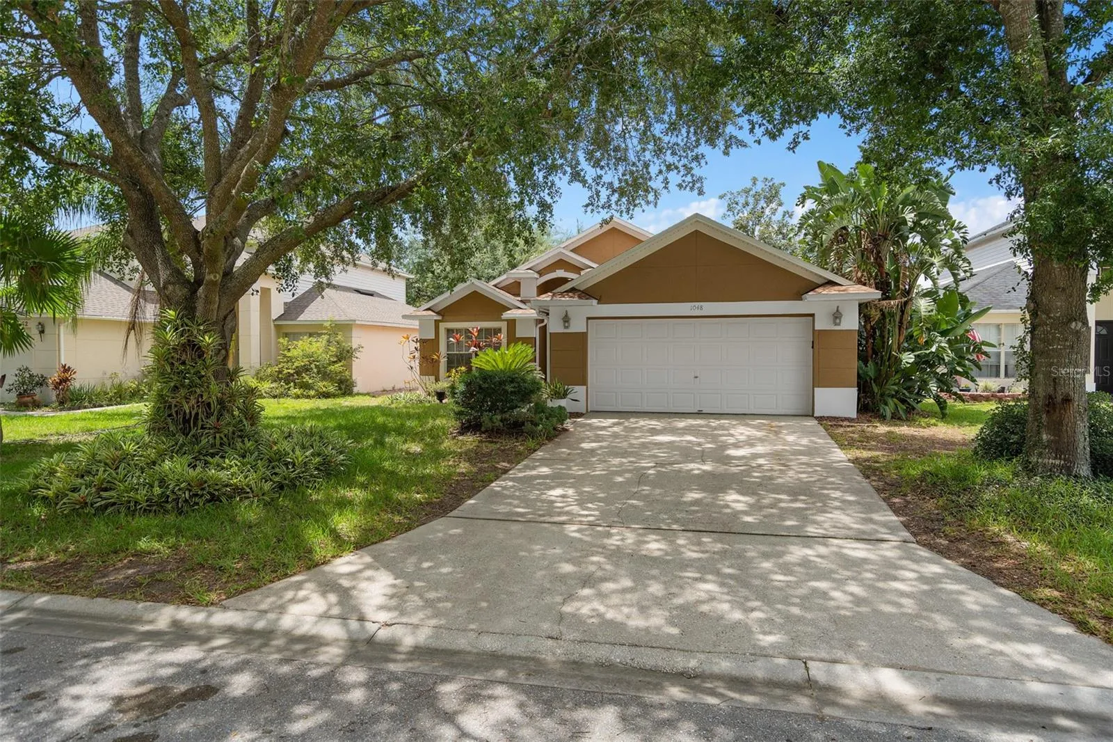 1048 Woodsong Way, Clermont, Florida 34714, 3 Bedrooms Bedrooms, ,2 BathroomsBathrooms,Residential,For Sale,WOODSONG,O6322802
