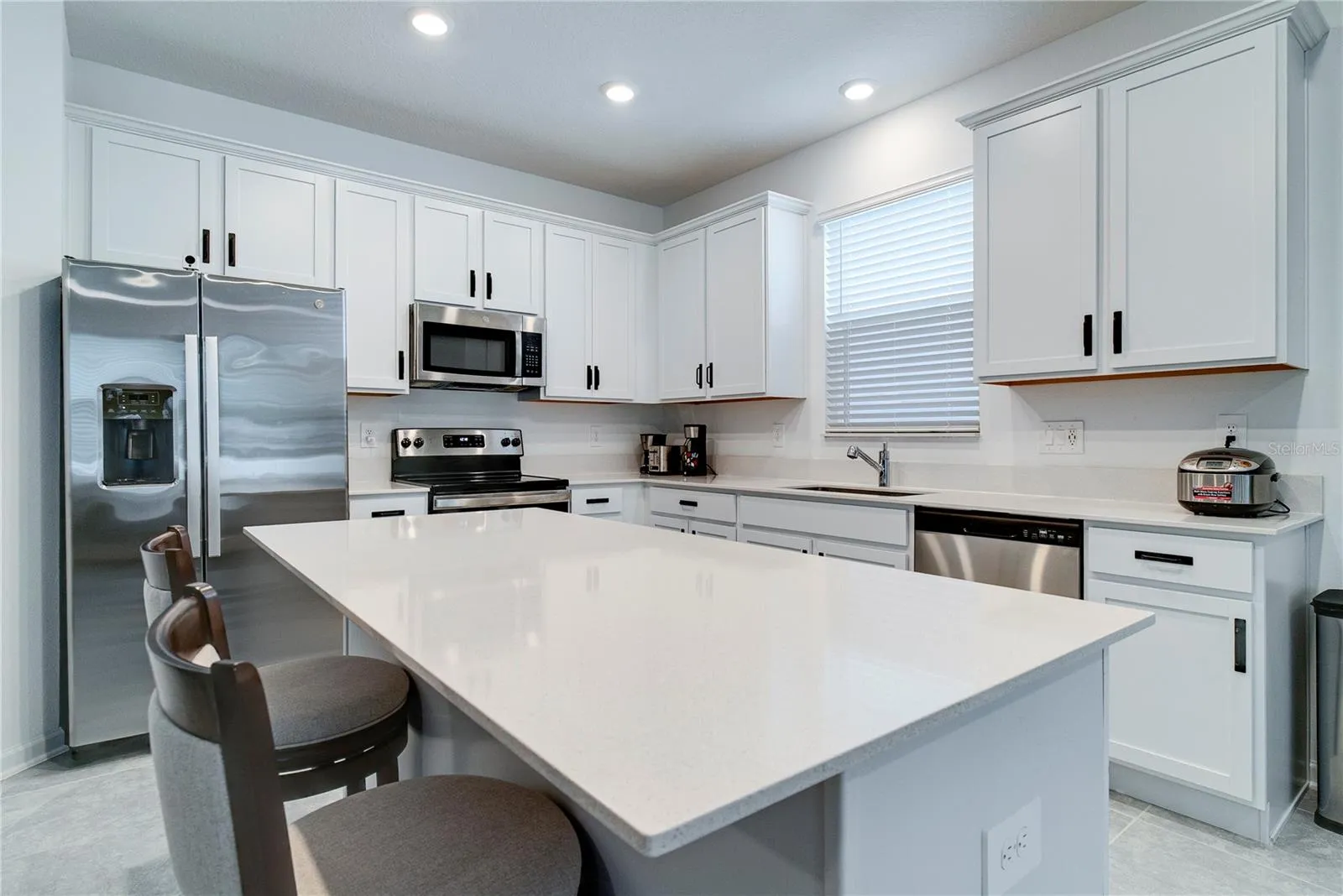 2043 Rock Maple Bnd, Kissimmee, Florida 34746, 4 Bedrooms Bedrooms, ,2 BathroomsBathrooms,Residential,For Sale,ROCK MAPLE,O6322841