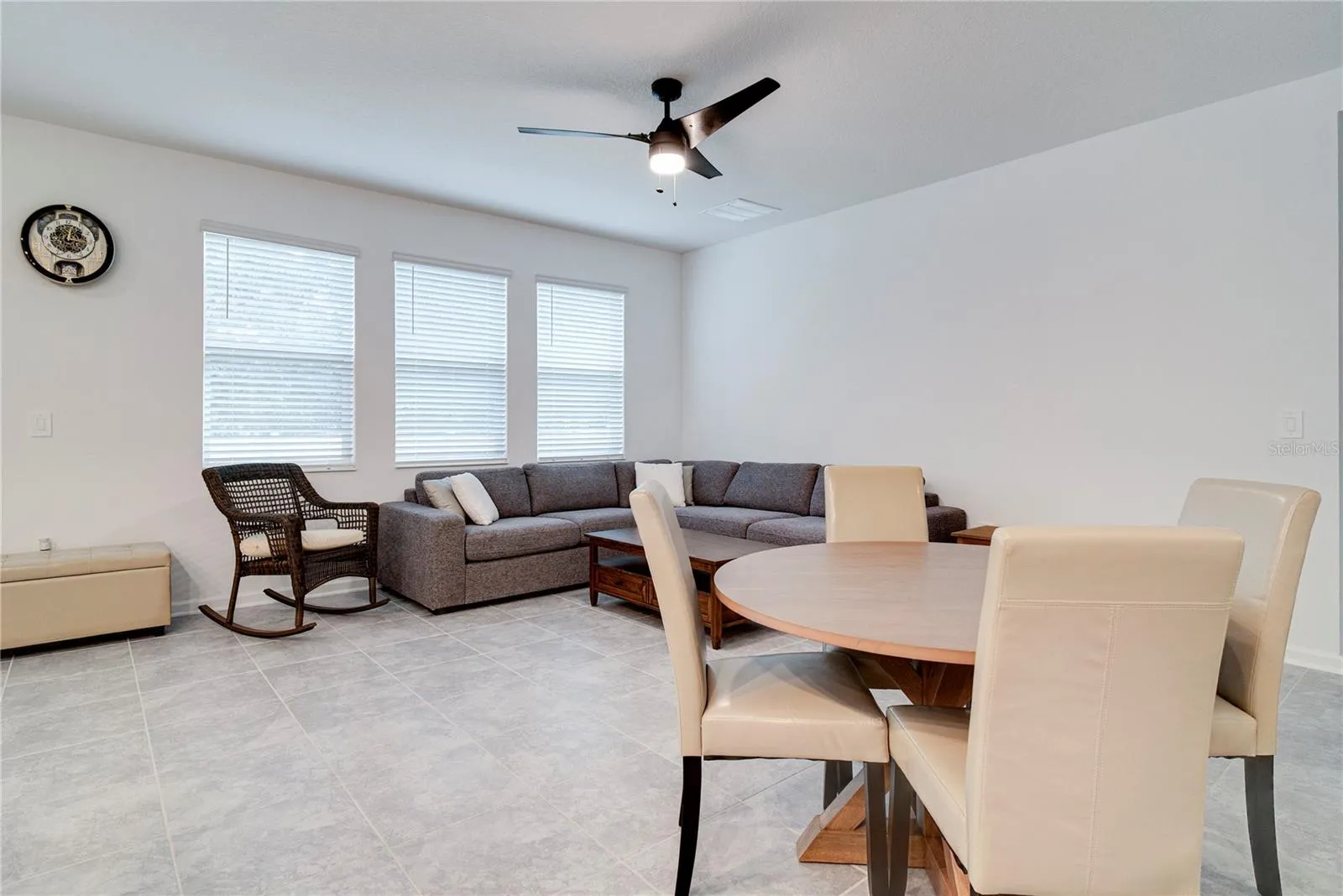 2043 Rock Maple Bnd, Kissimmee, Florida 34746, 4 Bedrooms Bedrooms, ,2 BathroomsBathrooms,Residential,For Sale,ROCK MAPLE,O6322841