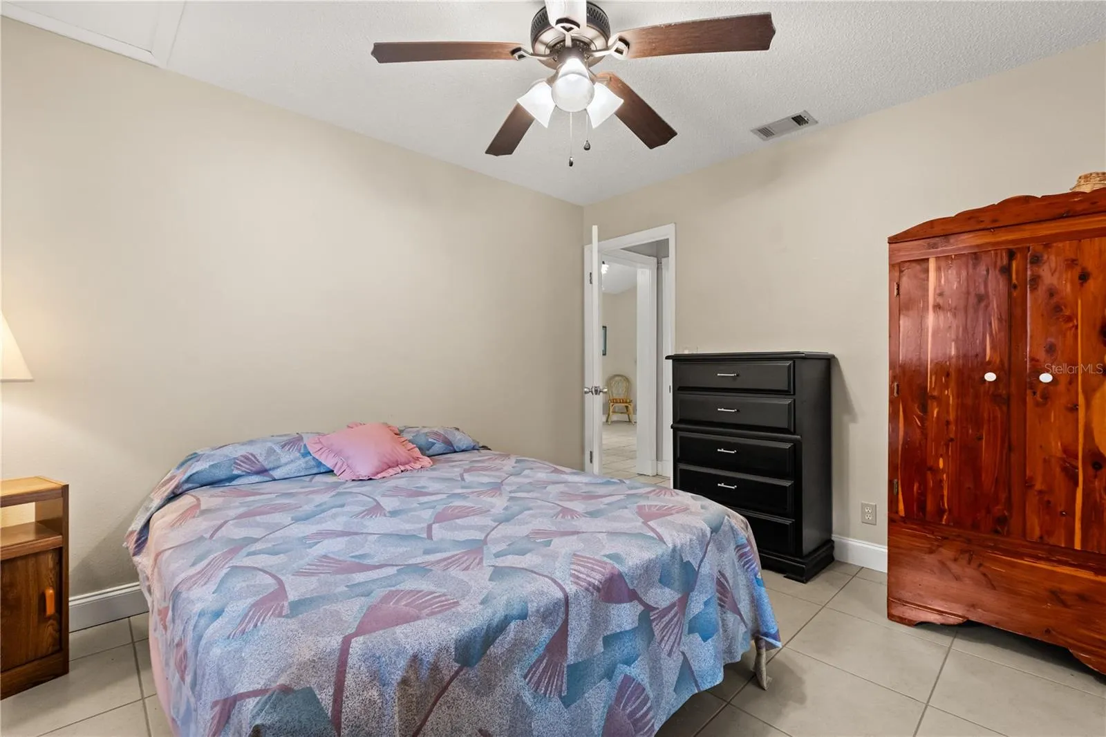 410 Catherine Ln, Groveland, Florida 34736, 2 Bedrooms Bedrooms, ,2 BathroomsBathrooms,Residential,For Sale,CATHERINE,G5099022