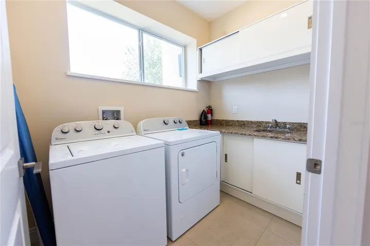 Laundry Room 2nd floor