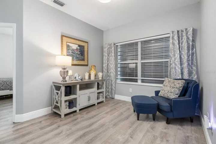 Flex space between bedrooms 2 & 3.