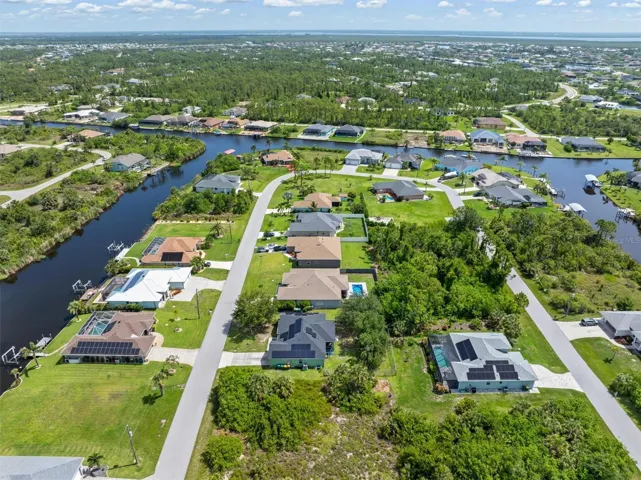 Canals lead to Gulf.