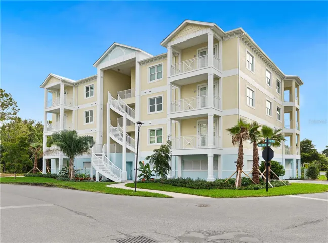 7611 34th Ave W #301, Bradenton, Florida 34209, 3 Bedrooms Bedrooms, ,3 BathroomsBathrooms,Residential,For Sale,34TH,A4657575
