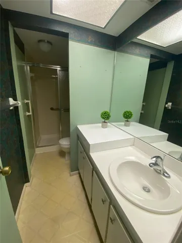 1170