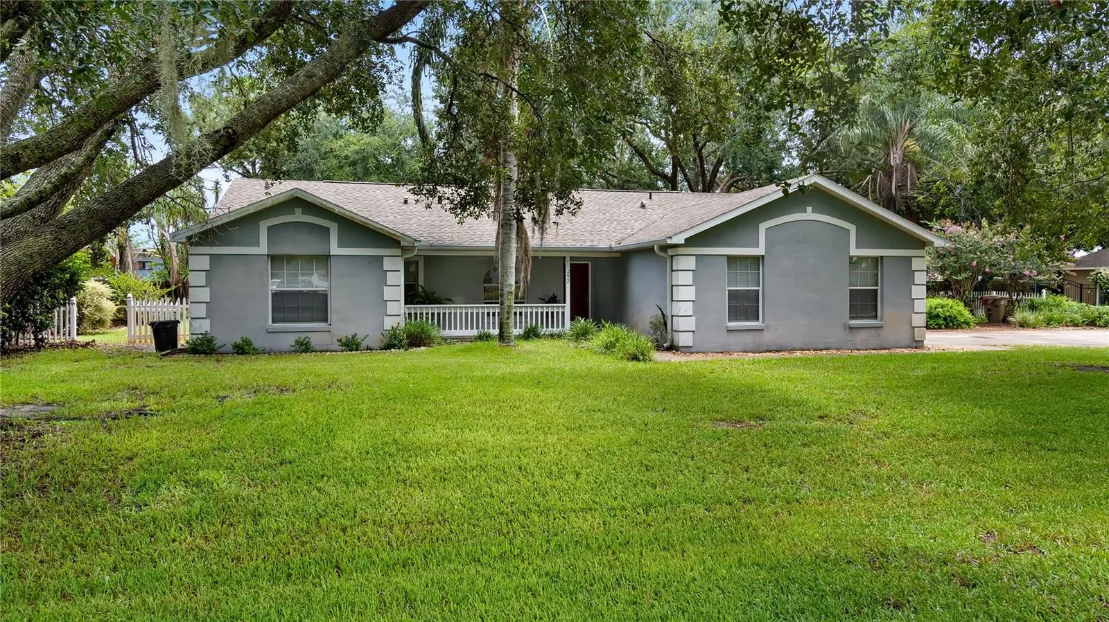 11252 Rosehill Dr, Clermont, Florida 34711, 3 Bedrooms Bedrooms, ,2 BathroomsBathrooms,Residential,For Sale,ROSEHILL,G5099118
