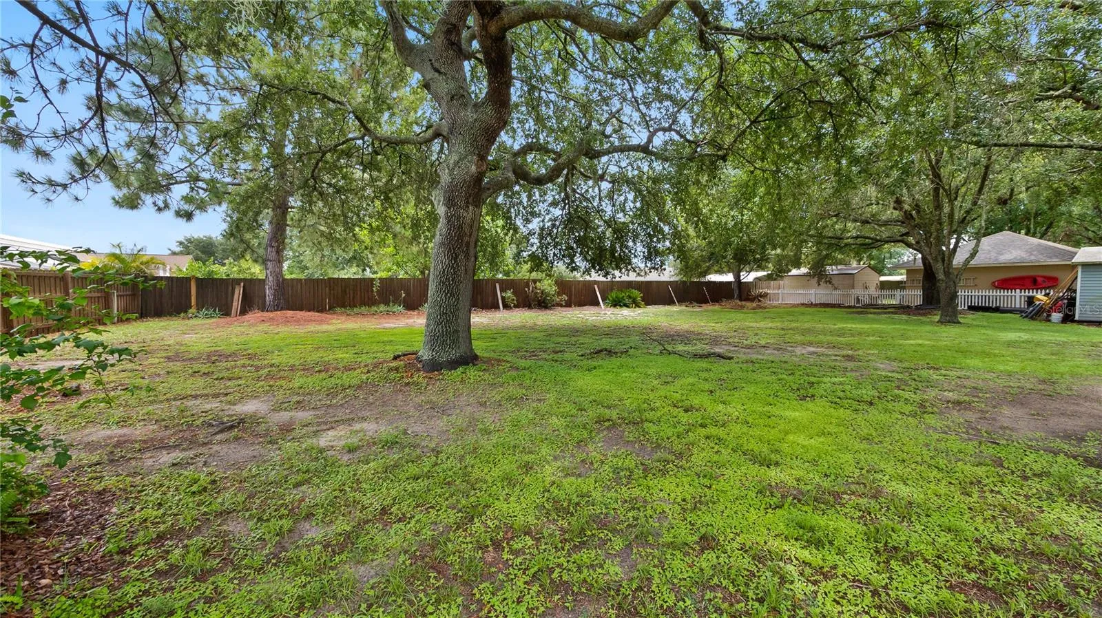 11252 Rosehill Dr, Clermont, Florida 34711, 3 Bedrooms Bedrooms, ,2 BathroomsBathrooms,Residential,For Sale,ROSEHILL,G5099118