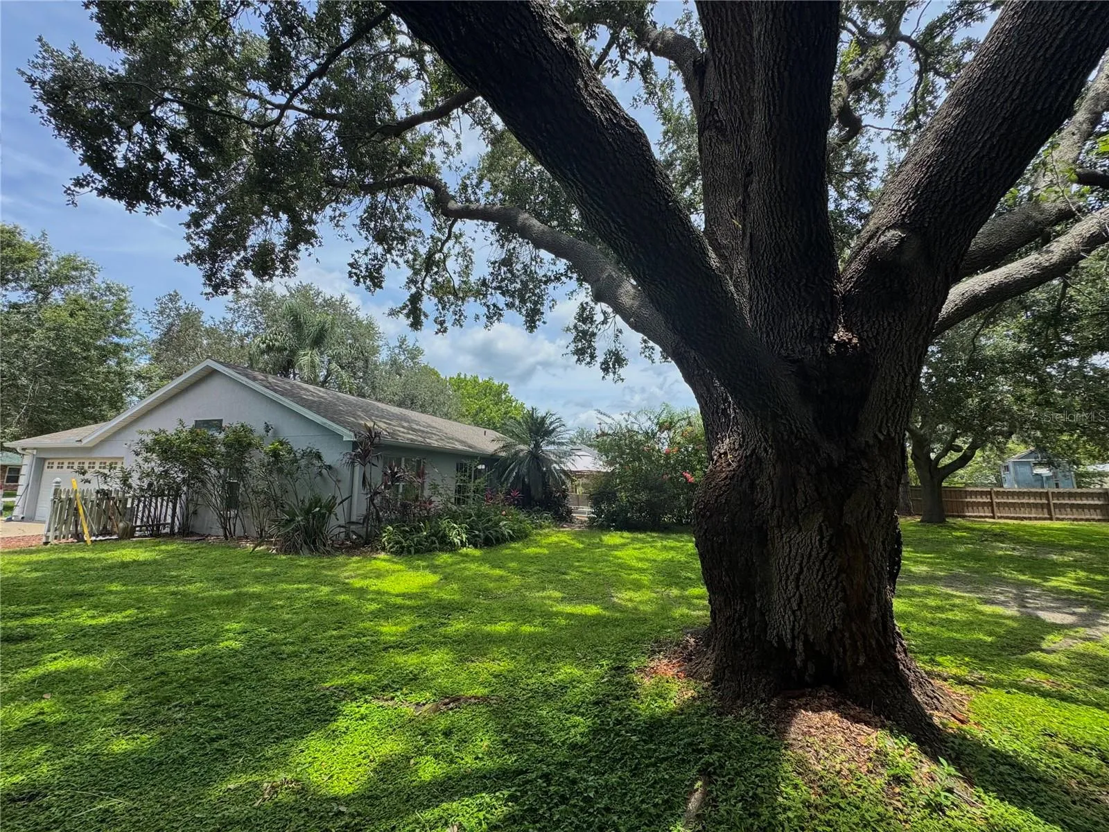 11252 Rosehill Dr, Clermont, Florida 34711, 3 Bedrooms Bedrooms, ,2 BathroomsBathrooms,Residential,For Sale,ROSEHILL,G5099118
