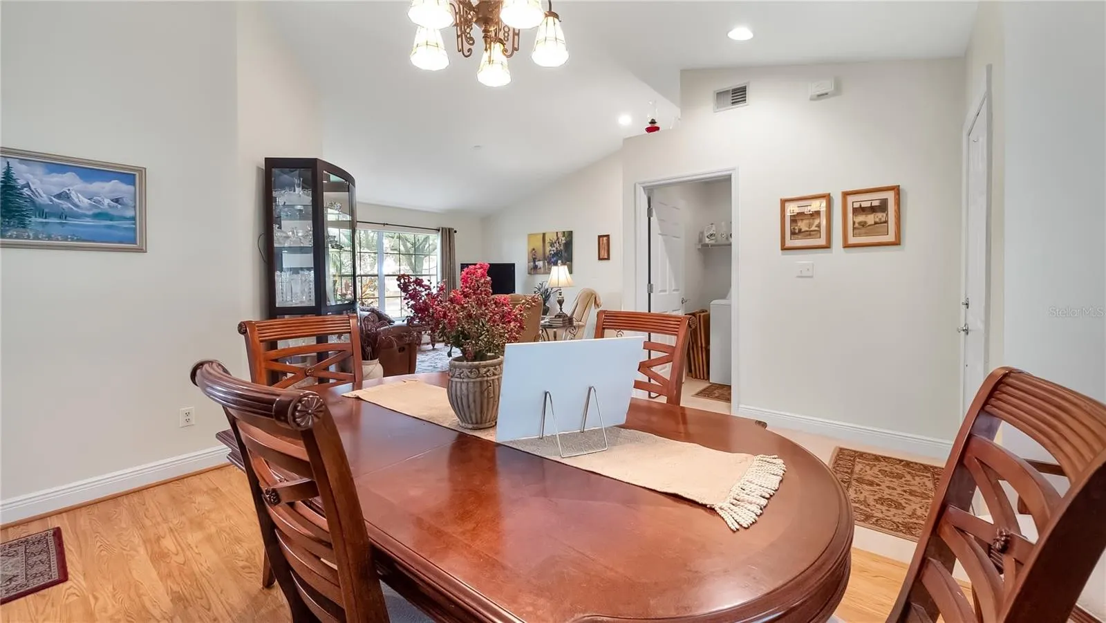 11252 Rosehill Dr, Clermont, Florida 34711, 3 Bedrooms Bedrooms, ,2 BathroomsBathrooms,Residential,For Sale,ROSEHILL,G5099118