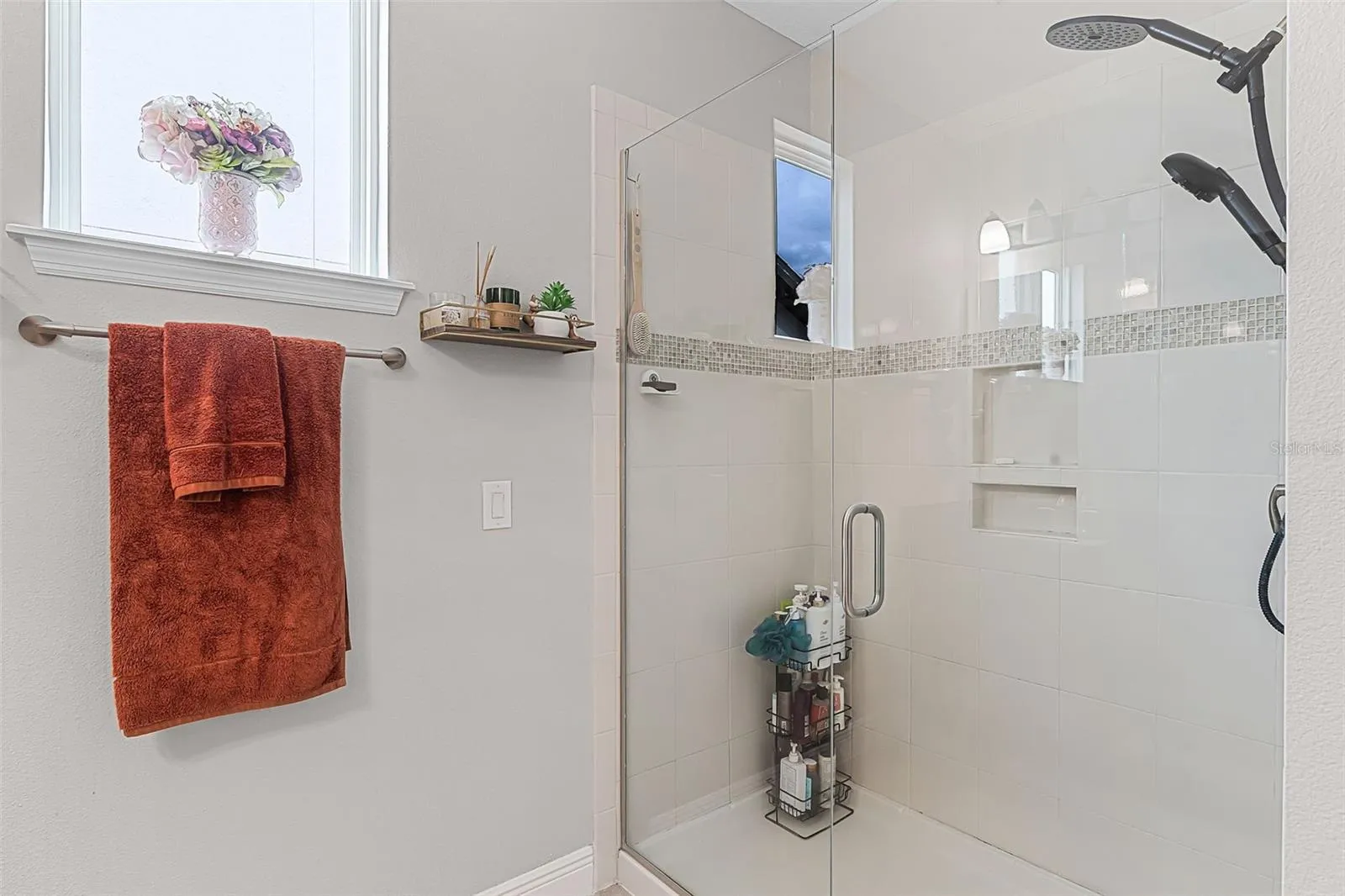 1877 Standing Rock Cir, Oakland, Florida 34787, 3 Bedrooms Bedrooms, ,2 BathroomsBathrooms,Residential,For Sale,STANDING ROCK,O6323607