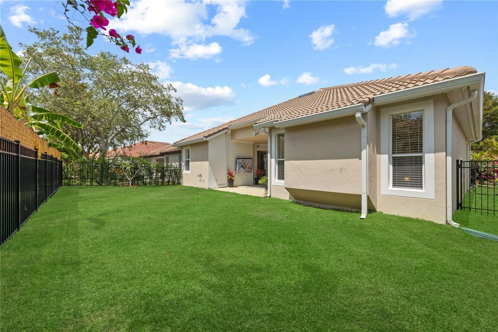 11222 Rapallo Ln, Windermere, Florida 34786, 4 Bedrooms Bedrooms, ,2 BathroomsBathrooms,Residential,For Sale,RAPALLO,O6323648