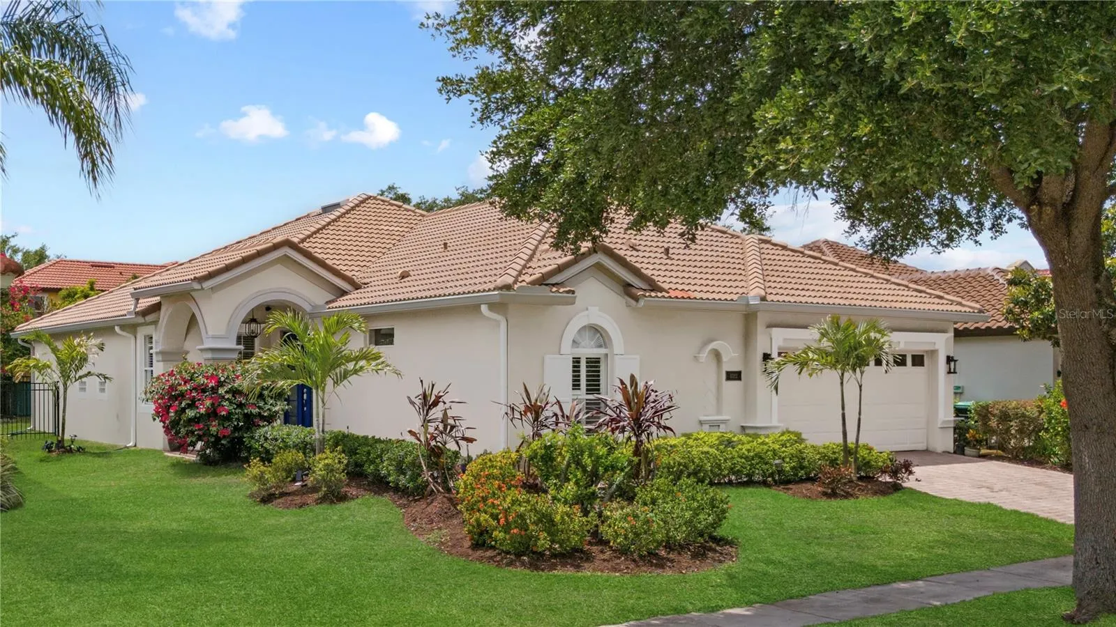 11222 Rapallo Ln, Windermere, Florida 34786, 4 Bedrooms Bedrooms, ,2 BathroomsBathrooms,Residential,For Sale,RAPALLO,O6323648