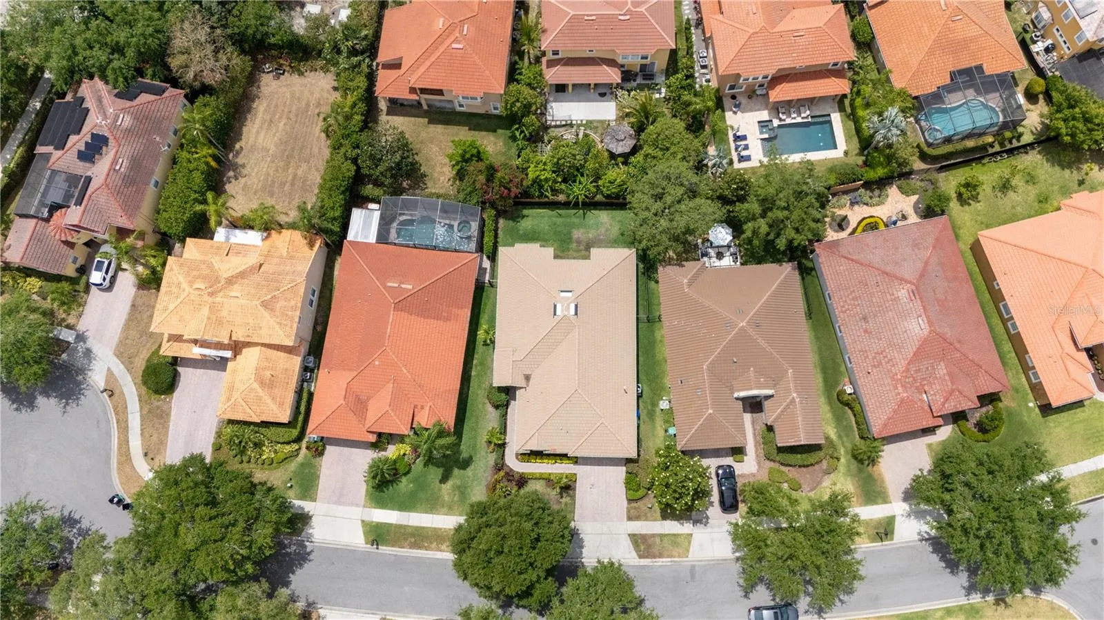 11222 Rapallo Ln, Windermere, Florida 34786, 4 Bedrooms Bedrooms, ,2 BathroomsBathrooms,Residential,For Sale,RAPALLO,O6323648