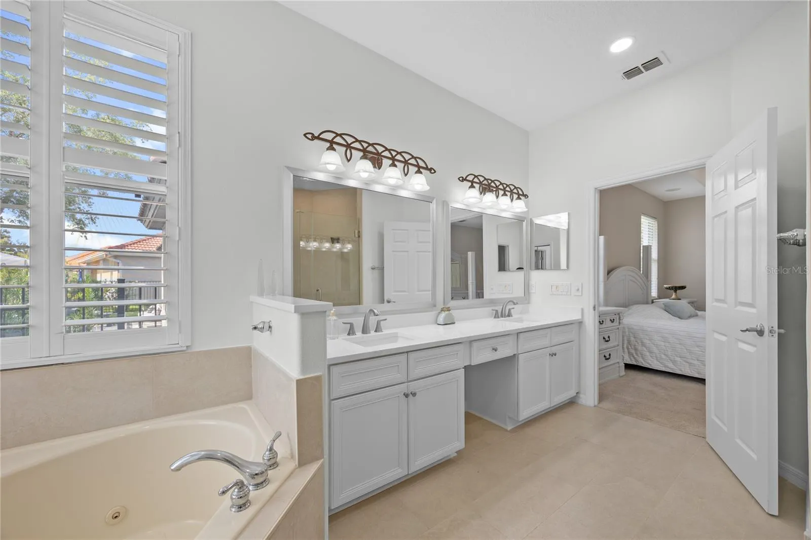 11222 Rapallo Ln, Windermere, Florida 34786, 4 Bedrooms Bedrooms, ,2 BathroomsBathrooms,Residential,For Sale,RAPALLO,O6323648