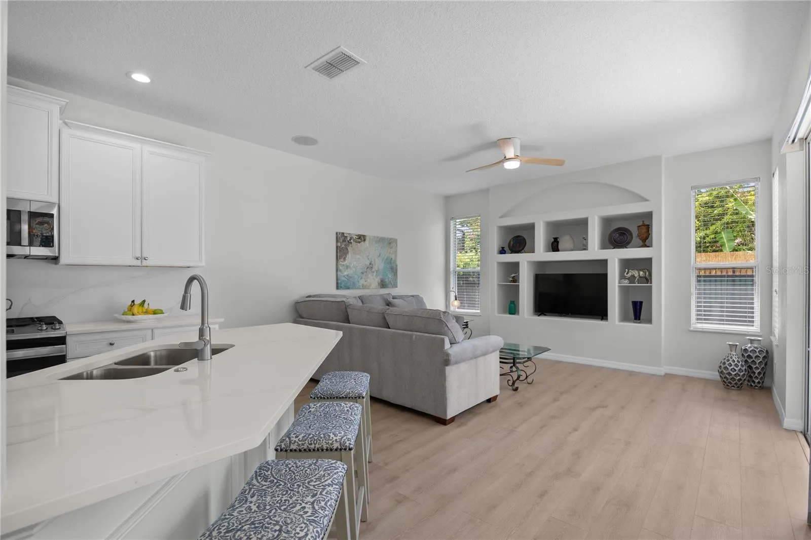 11222 Rapallo Ln, Windermere, Florida 34786, 4 Bedrooms Bedrooms, ,2 BathroomsBathrooms,Residential,For Sale,RAPALLO,O6323648