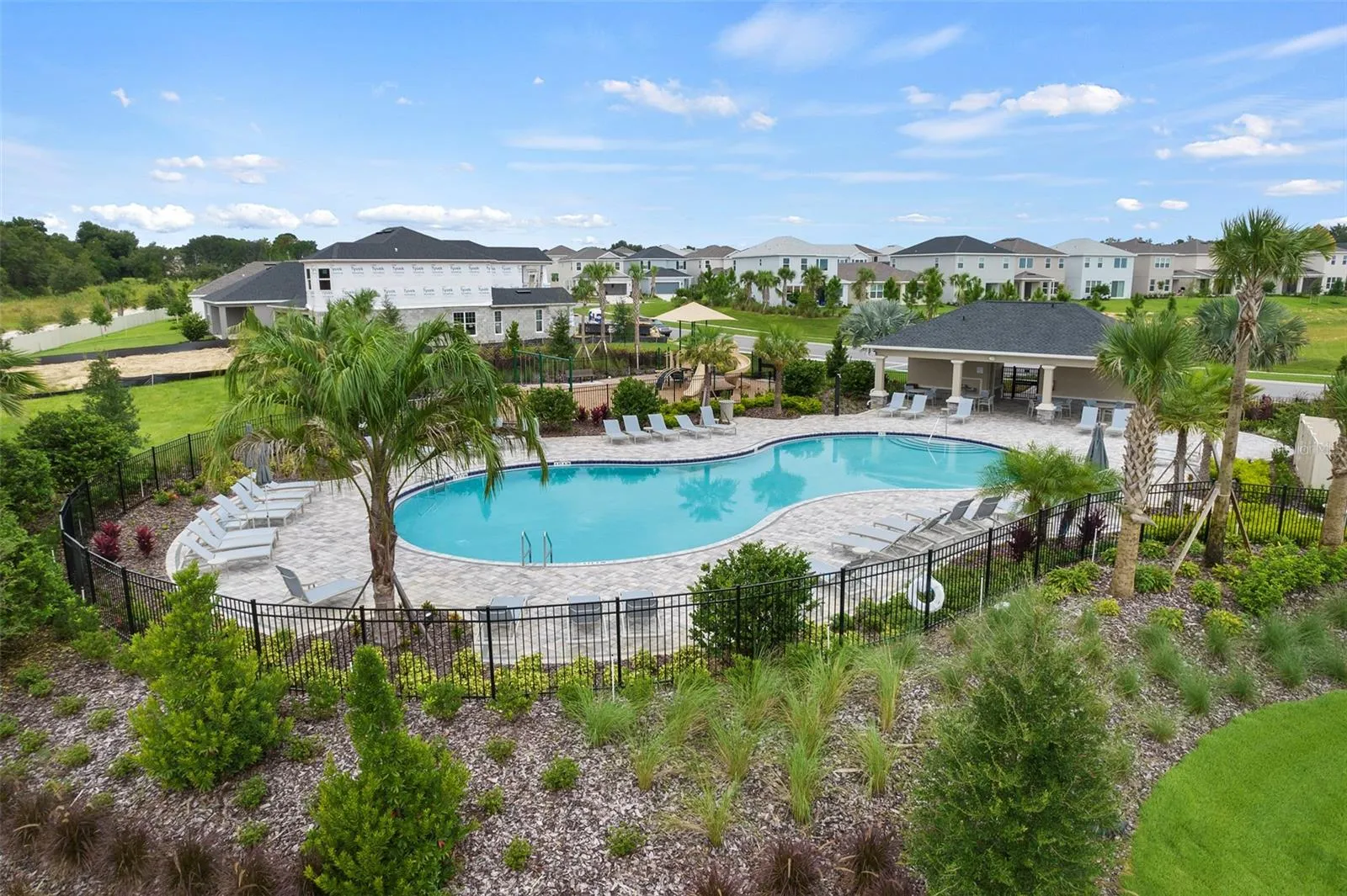 2604 Pinnacle, Clermont, Florida 34711, 4 Bedrooms Bedrooms, ,4 BathroomsBathrooms,Residential,For Sale,PINNACLE,O6323655